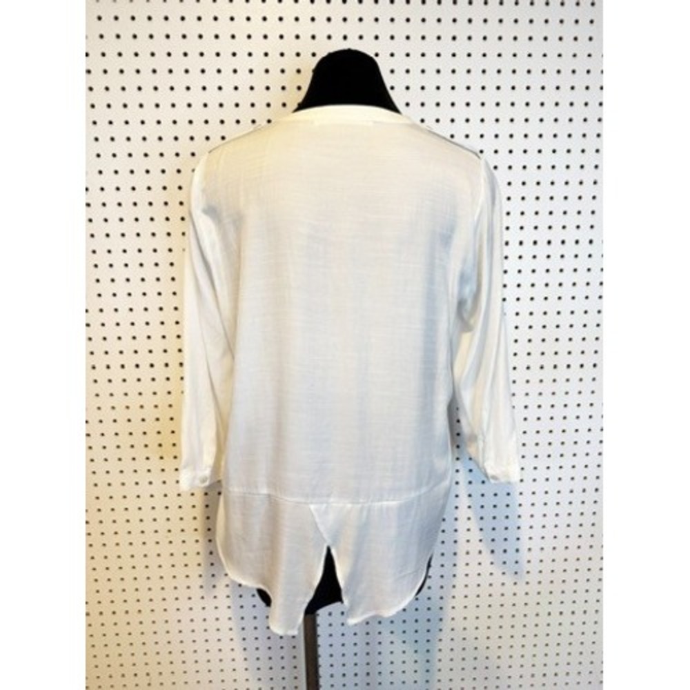 Ellison | Tuxedo Tail White 3/4 Sleeve Blouse Split Back Hem TT9165-6 Sz. M